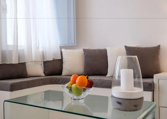 Dreaming View Imerovígli