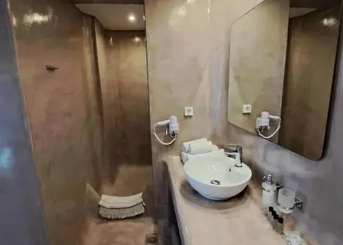 Dreaming View Imerovigli (Santorini)