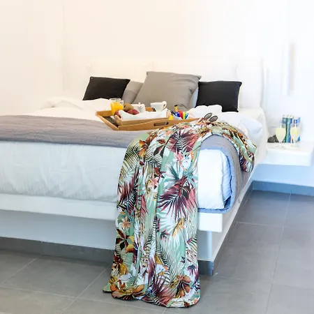 Dreaming View Imerovígli